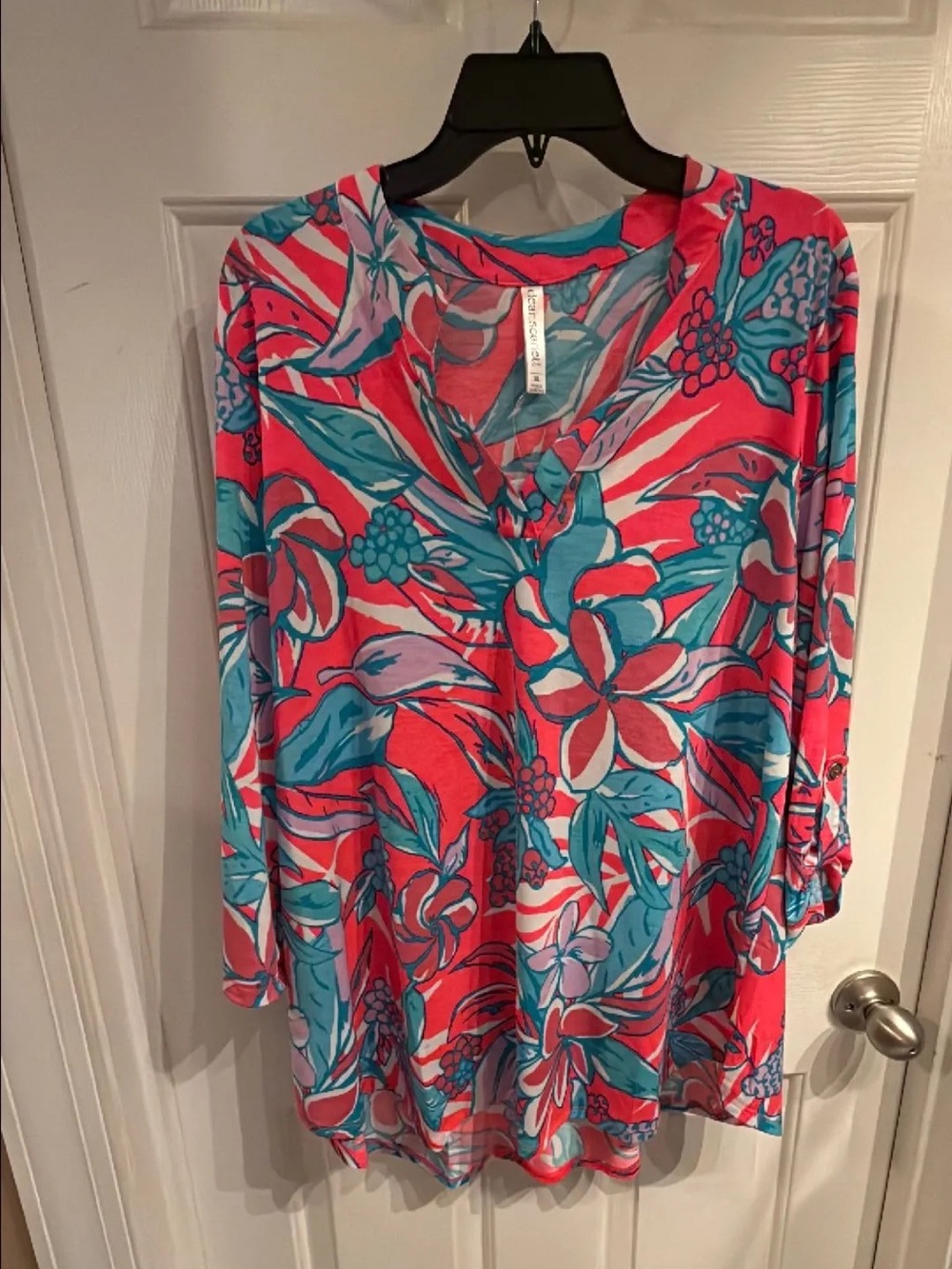 Dear Scarlett Vibrant Floral V-neck Tunic Top - Pink & Teal